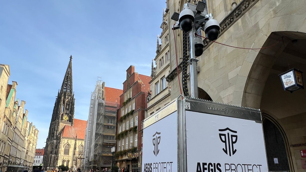 Videoturm nach Vandalismus am Historisches Rathaus Münster